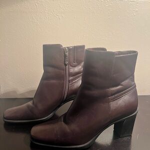 Donald Pliner Brown Ankle boots